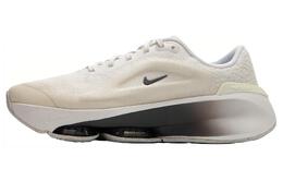 Nike: Бежевые кроссовки 