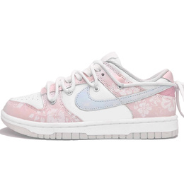 Nike: Розовые кроссовки  Dunk
