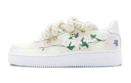 Nike: Белые кроссовки  Air Force 1