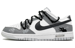 Nike: Белые кроссовки  Dunk