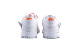 Nike: Белые кроссовки  Dunk