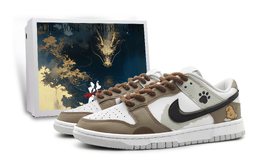 Nike: Белые кроссовки  Dunk