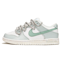 Nike: Зелёные кроссовки  Dunk