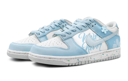 Nike: Белые кроссовки  Dunk
