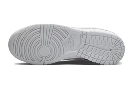 Nike: Белые кроссовки  Dunk