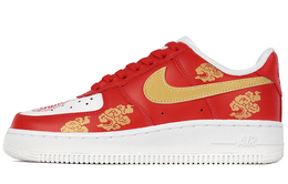 Nike: Красные кроссовки  Air Force 1