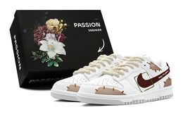 Nike: Коричневые кроссовки  Dunk