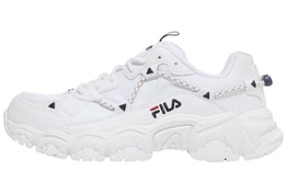 Fila: Белые кроссовки 