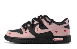 Nike: Красные кроссовки  Dunk