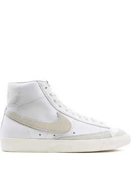 Nike: Белые кеды  Blazer Mid 77 Vintage