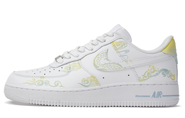 Nike: Белые кроссовки  Air Force 1