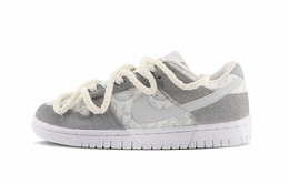 Nike: Серые кроссовки  Dunk