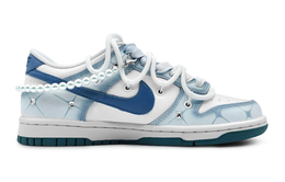 Nike: Белые кроссовки  Dunk