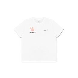 Nike: Белая футболка 