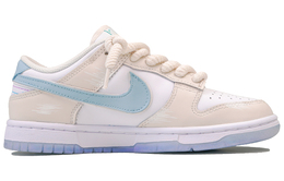 Nike: Белые кроссовки  Dunk