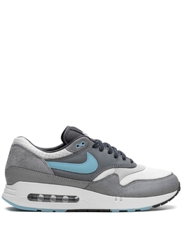 Nike: Серые кроссовки  Air Max 1