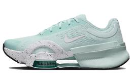 Nike: Кроссовки 