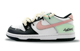 Nike: Розовые кроссовки  Dunk
