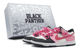 Nike: Розовые кроссовки  Dunk