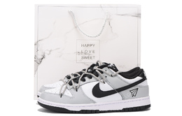 Nike: Белые кроссовки  Dunk