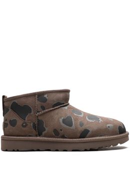UGG: Коричневые ботинки  Ultra Mini