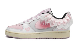 Nike: Белые кроссовки  Court