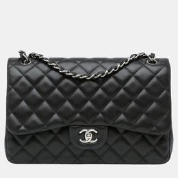 Chanel: Чёрная сумка 