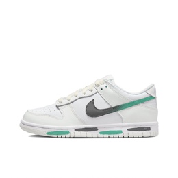 Nike: Зелёные кроссовки  Dunk