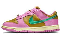 Nike: Розовые кроссовки  Dunk Low