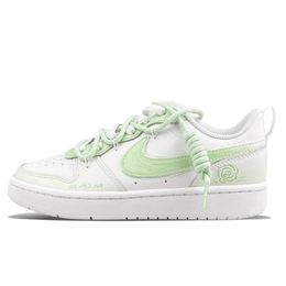 Nike: Зелёные кроссовки  Court