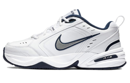 Nike: Белые кроссовки  Air Monarch