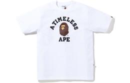 A BATHING APE: Белая футболка 