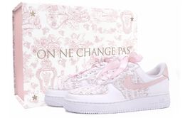 Nike: Розовые кроссовки  Air Force 1