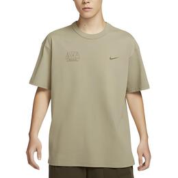 Nike: Зелёная футболка  Sportswear Essentials