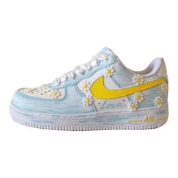 Nike: Белые кроссовки  Air Force 1