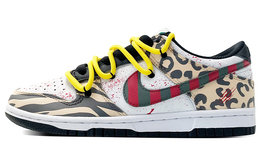 Nike: Красные кроссовки  Dunk