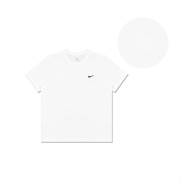 Nike: Белая футболка 