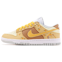 Nike: Оранжевые кроссовки  Dunk