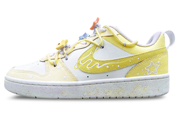 Nike: Белые кроссовки  Court