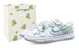 Nike: Белые кроссовки  Dunk