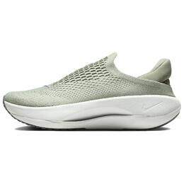 Nike: Зелёные кроссовки 
