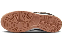Nike: Белые кроссовки  Dunk