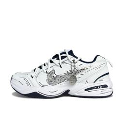 Nike: Белые кроссовки  Air Monarch