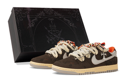 Nike: Коричневые кроссовки  Dunk