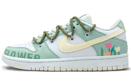 Nike: Белые кроссовки  Dunk