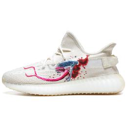 Adidas: Белые кроссовки  Yeezy Boost 350 v2