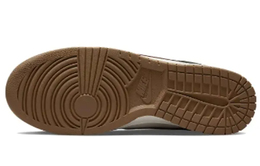 Nike: Белые кроссовки  Dunk