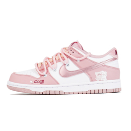 Nike: Белые кроссовки  Dunk