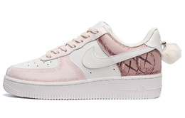 Nike: Розовые кроссовки  Air Force 1