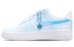 Nike: Белые кроссовки  Air Force 1